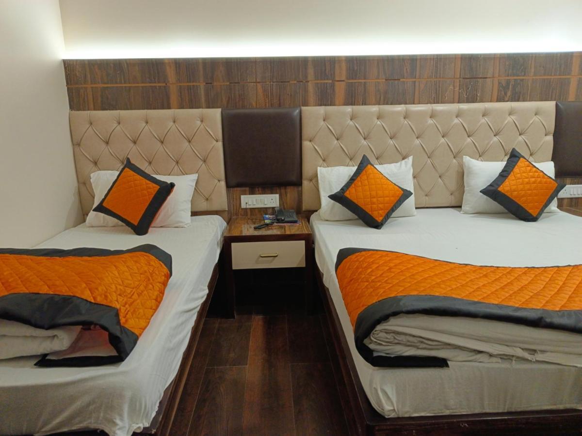 Hotel Batra Home Nizamuddin New Delhi Exteriör bild